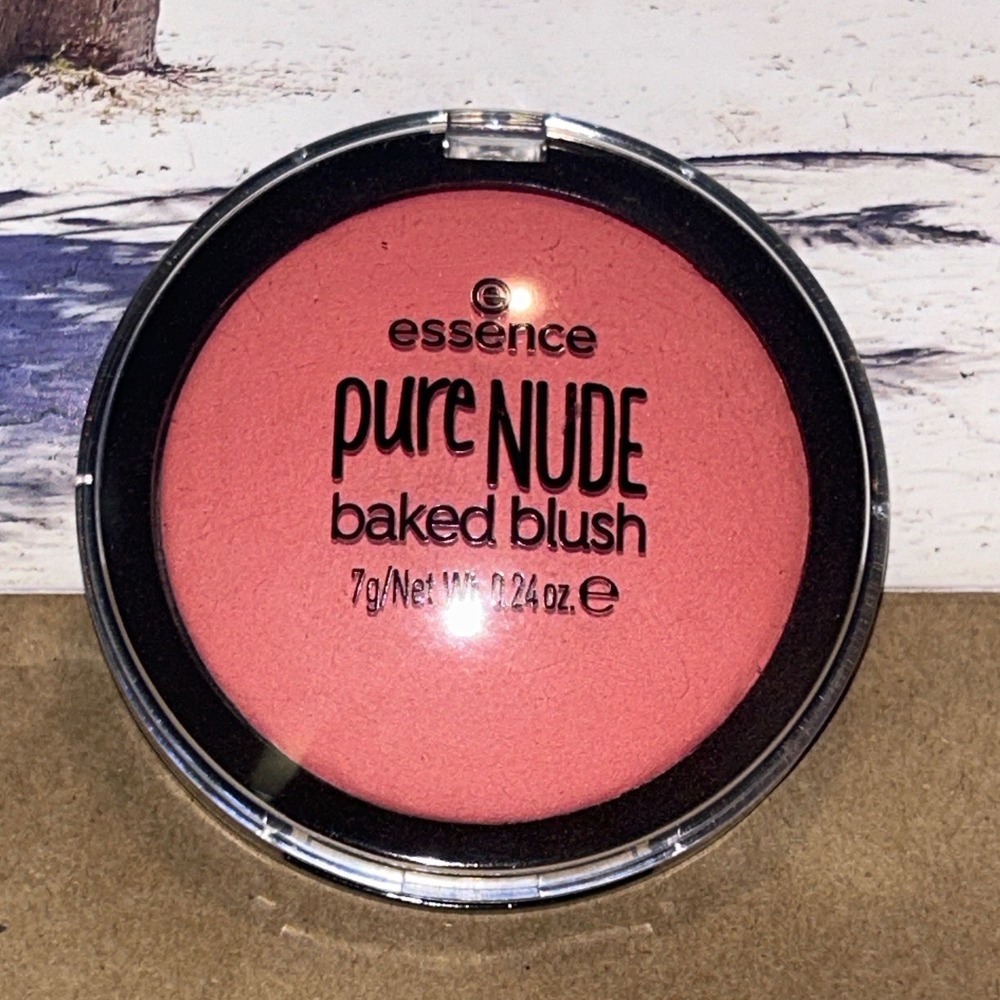 Essence Pure NUDE Baked Blush 04 Bold Heart Radiant Pink Face Makeup 7g 0.24oz